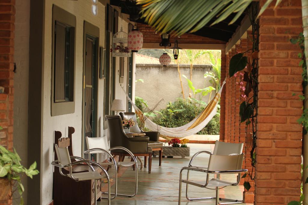 Chacara Ando Bed And Breakfast Агуас-ди-Санта-Барбара Экстерьер фото